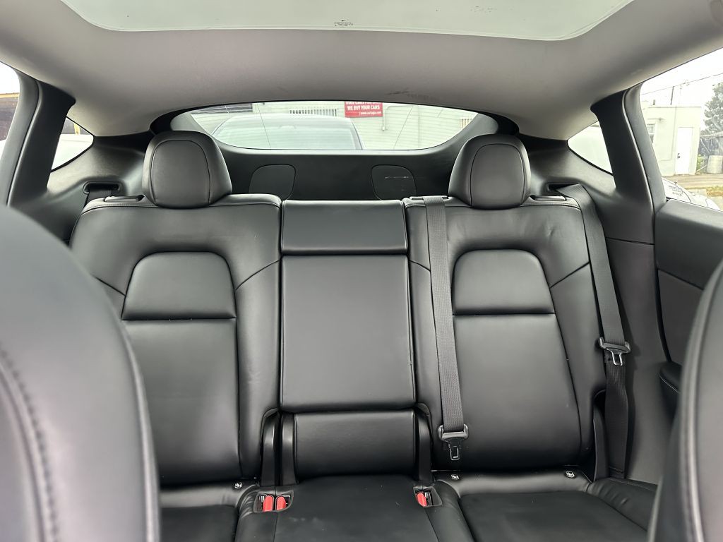2021 Tesla Model Y Image 14