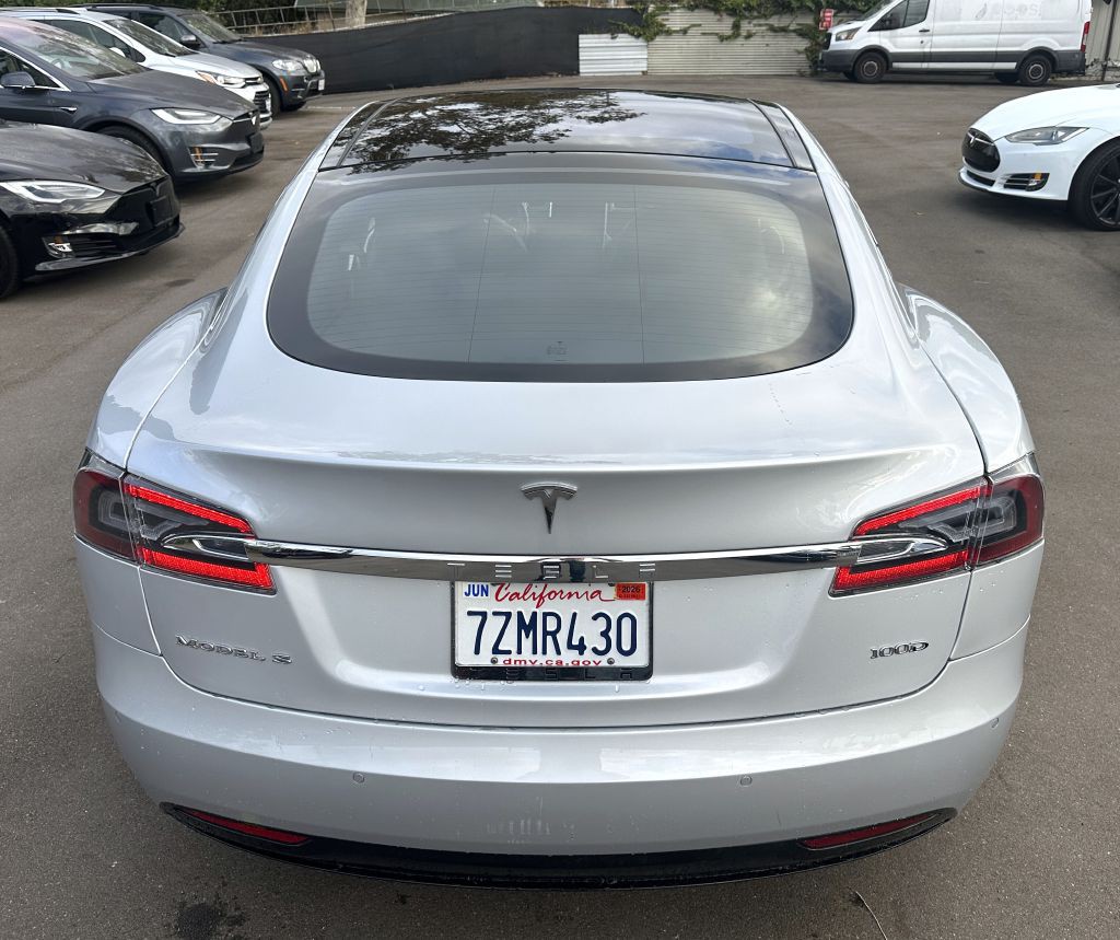 2017 Tesla Model S Image 5