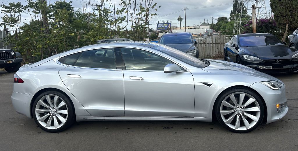 2017 Tesla Model S Image 7