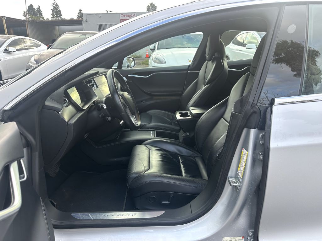 2017 Tesla Model S Image 9