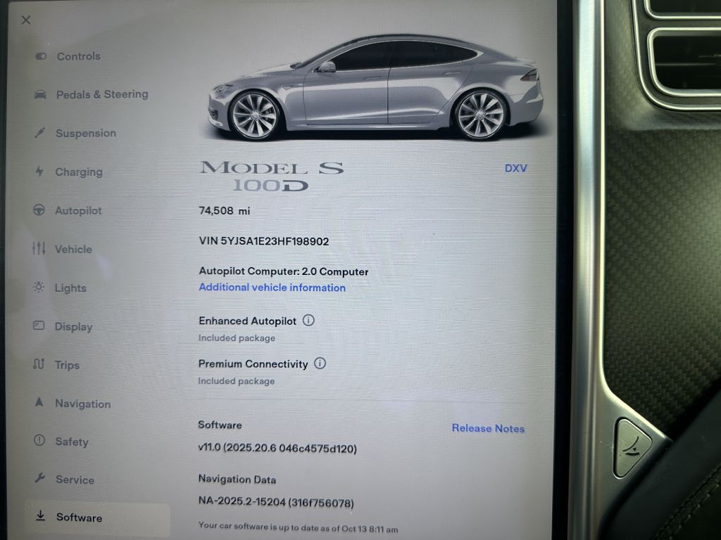 2017 Tesla Model S Image 18