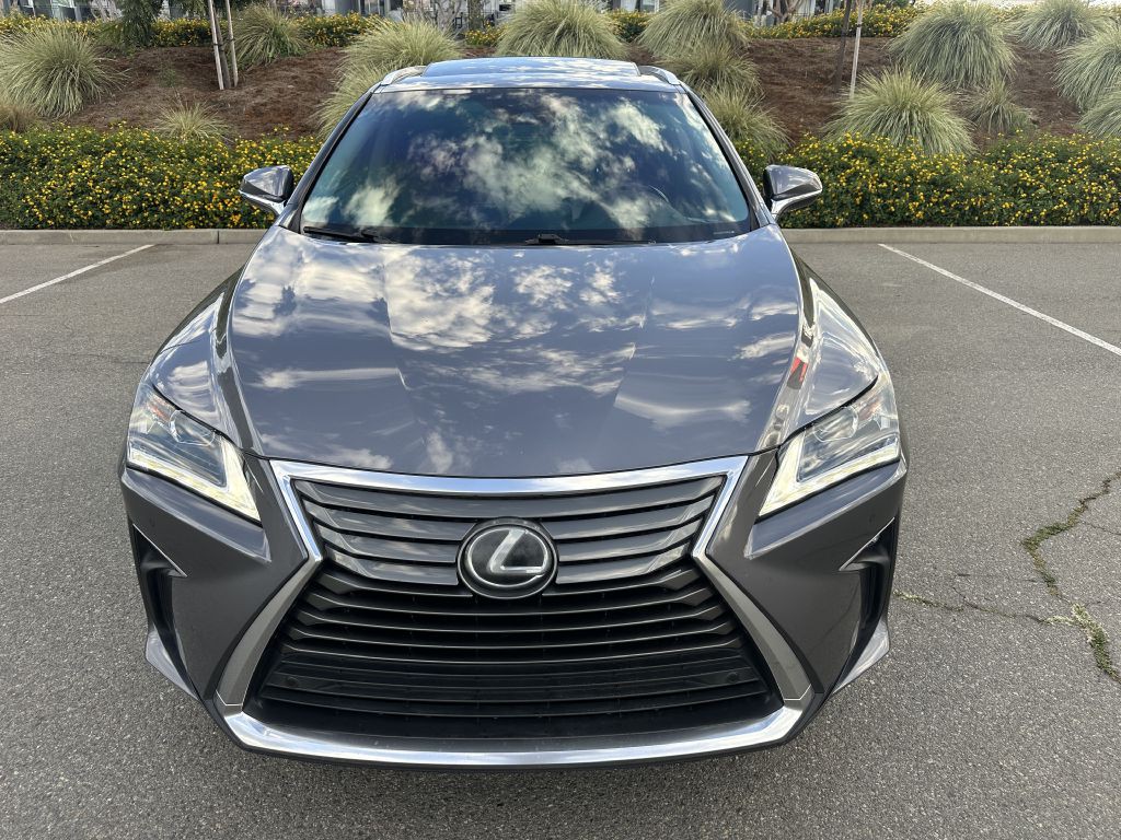 2018 Lexus RX Image 2