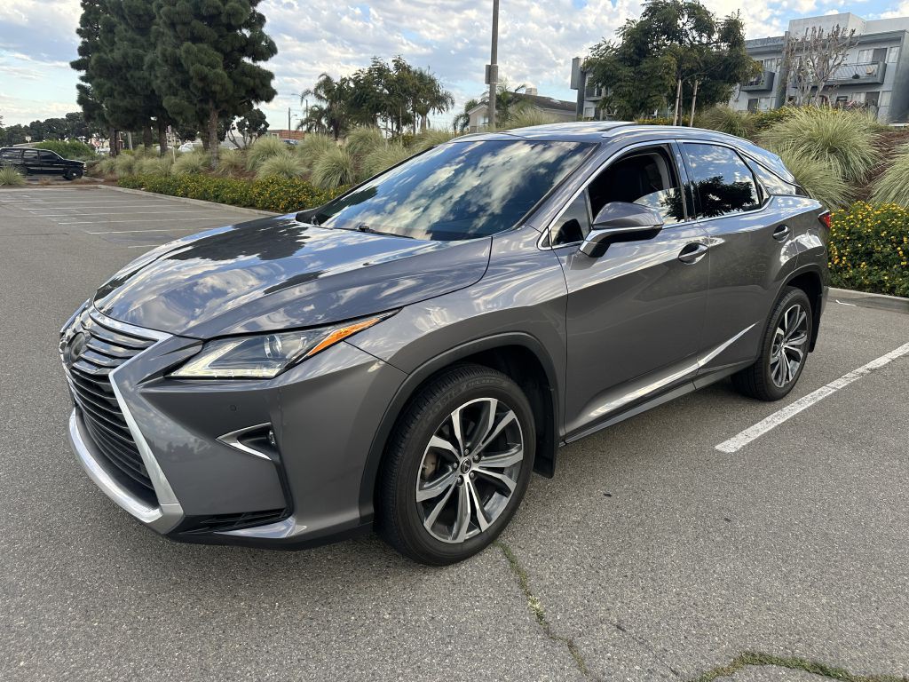 2018 Lexus RX Image 3