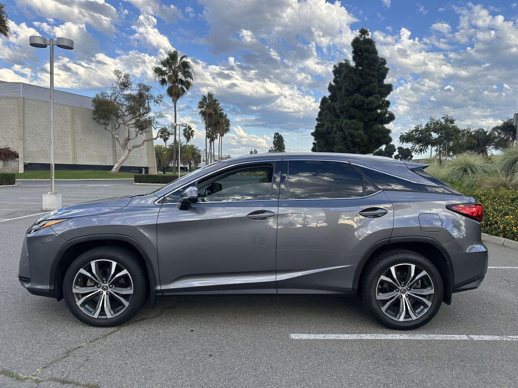 2018 Lexus RX Image 4