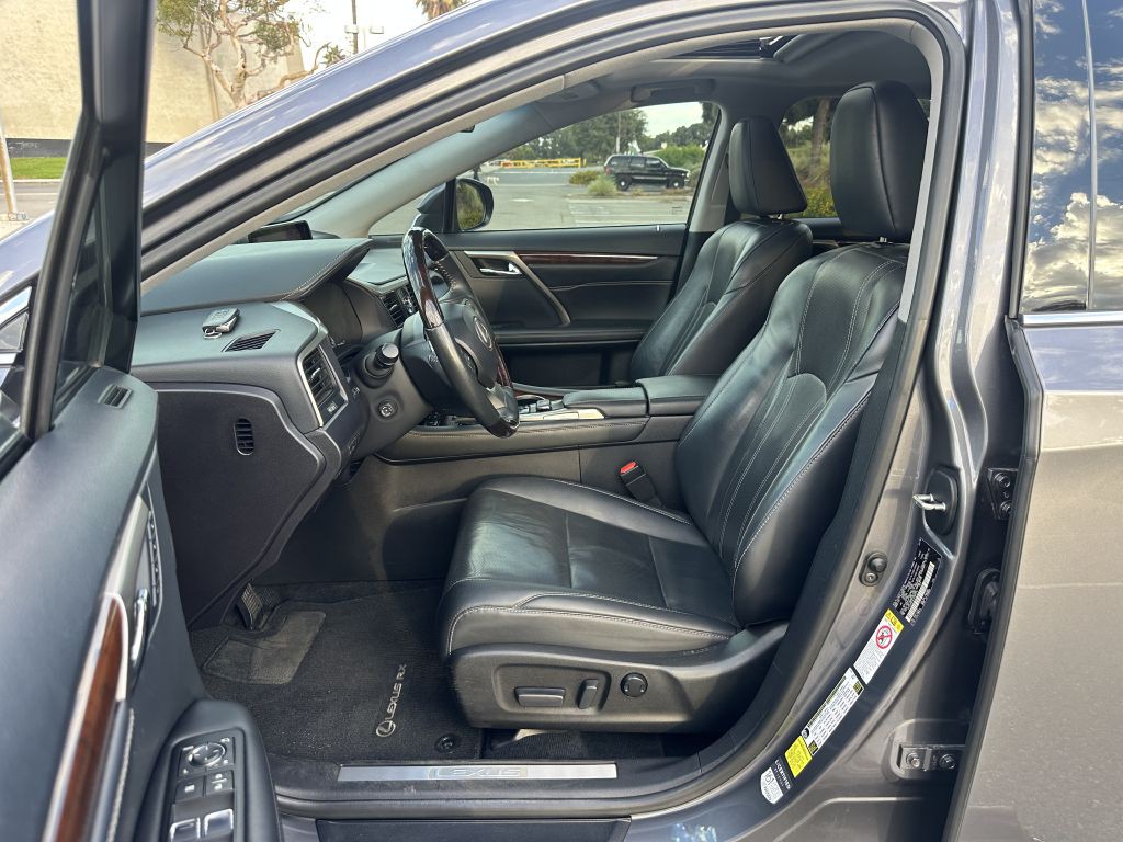 2018 Lexus RX Image 11