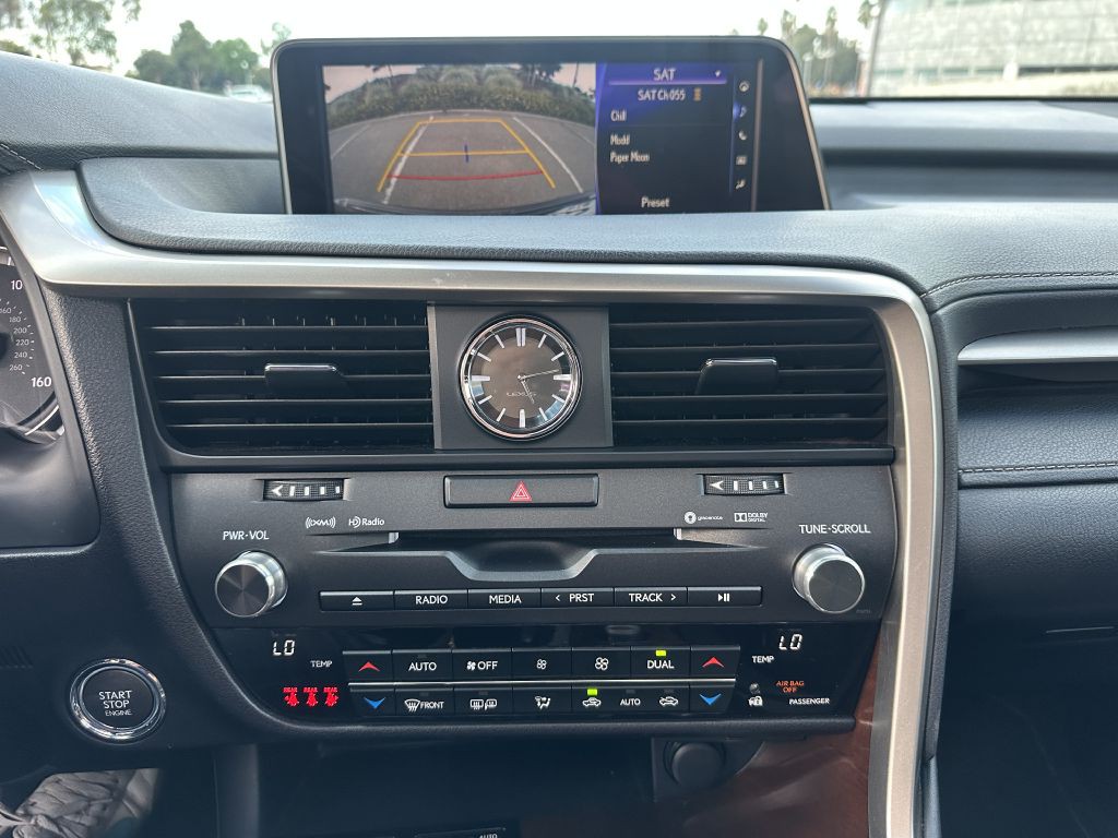 2018 Lexus RX Image 19