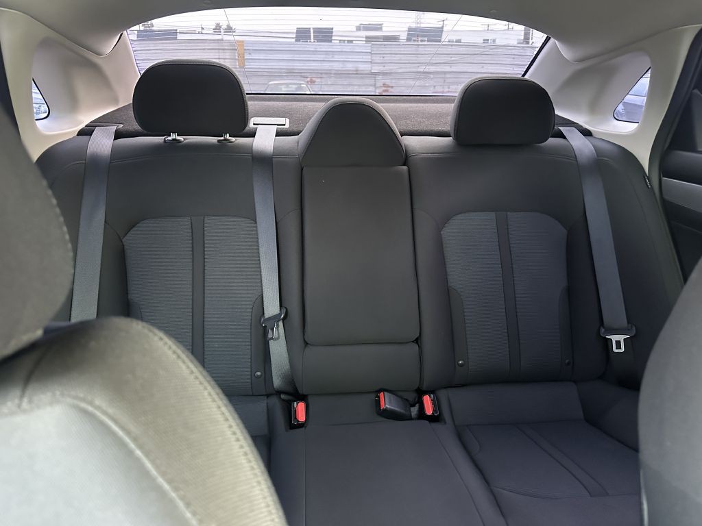 2021 Kia K5 Image 13