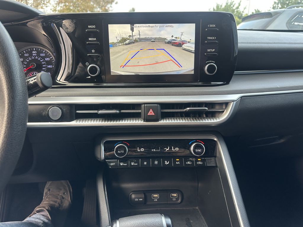 2021 Kia K5 Image 16