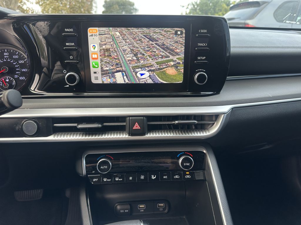 2021 Kia K5 Image 17