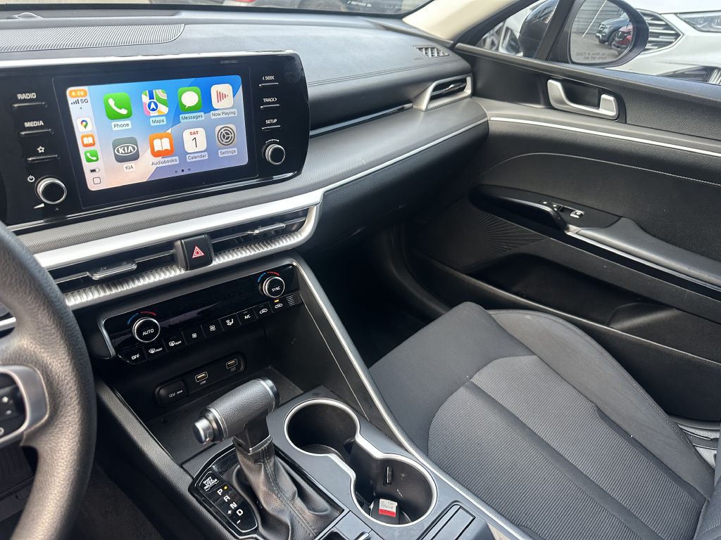 2021 Kia K5 Image 18