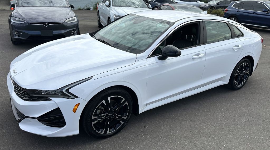 2022 Kia K5 Image 3