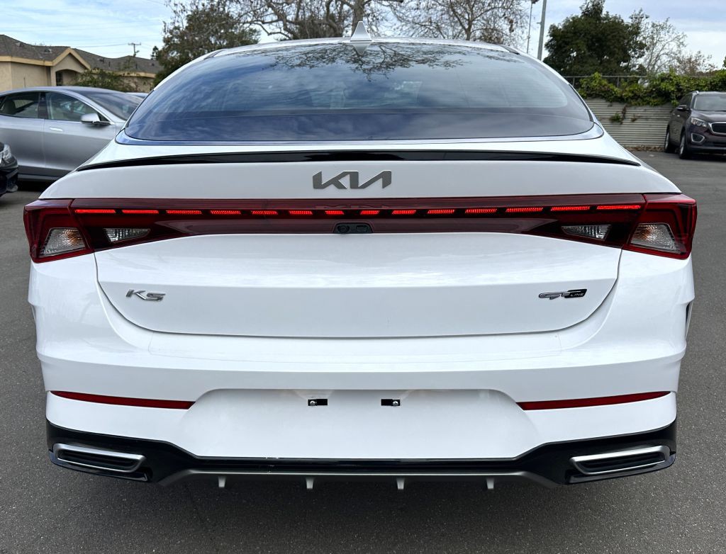 2022 Kia K5 Image 6