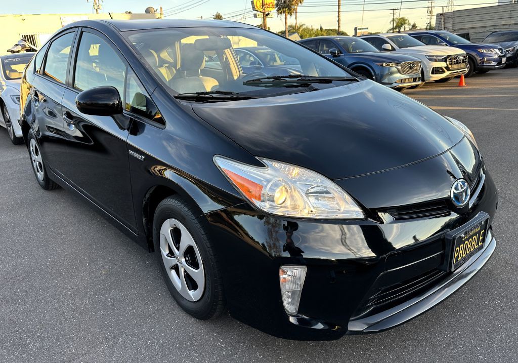 2014 Toyota Prius Image 3