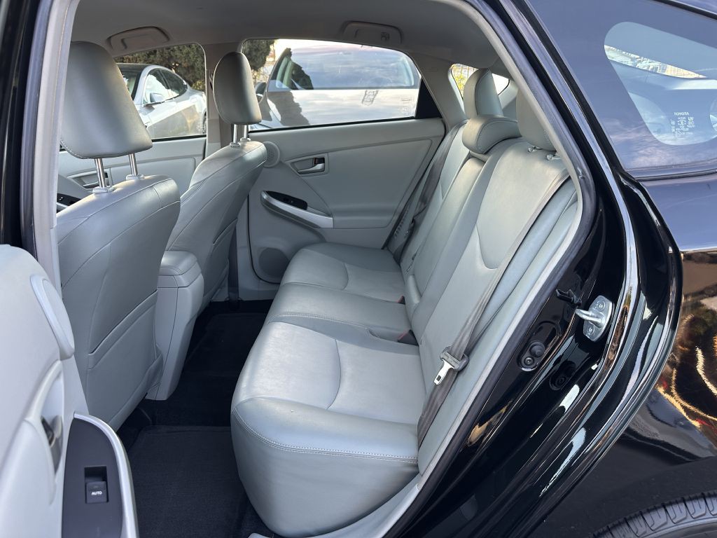 2014 Toyota Prius Image 7
