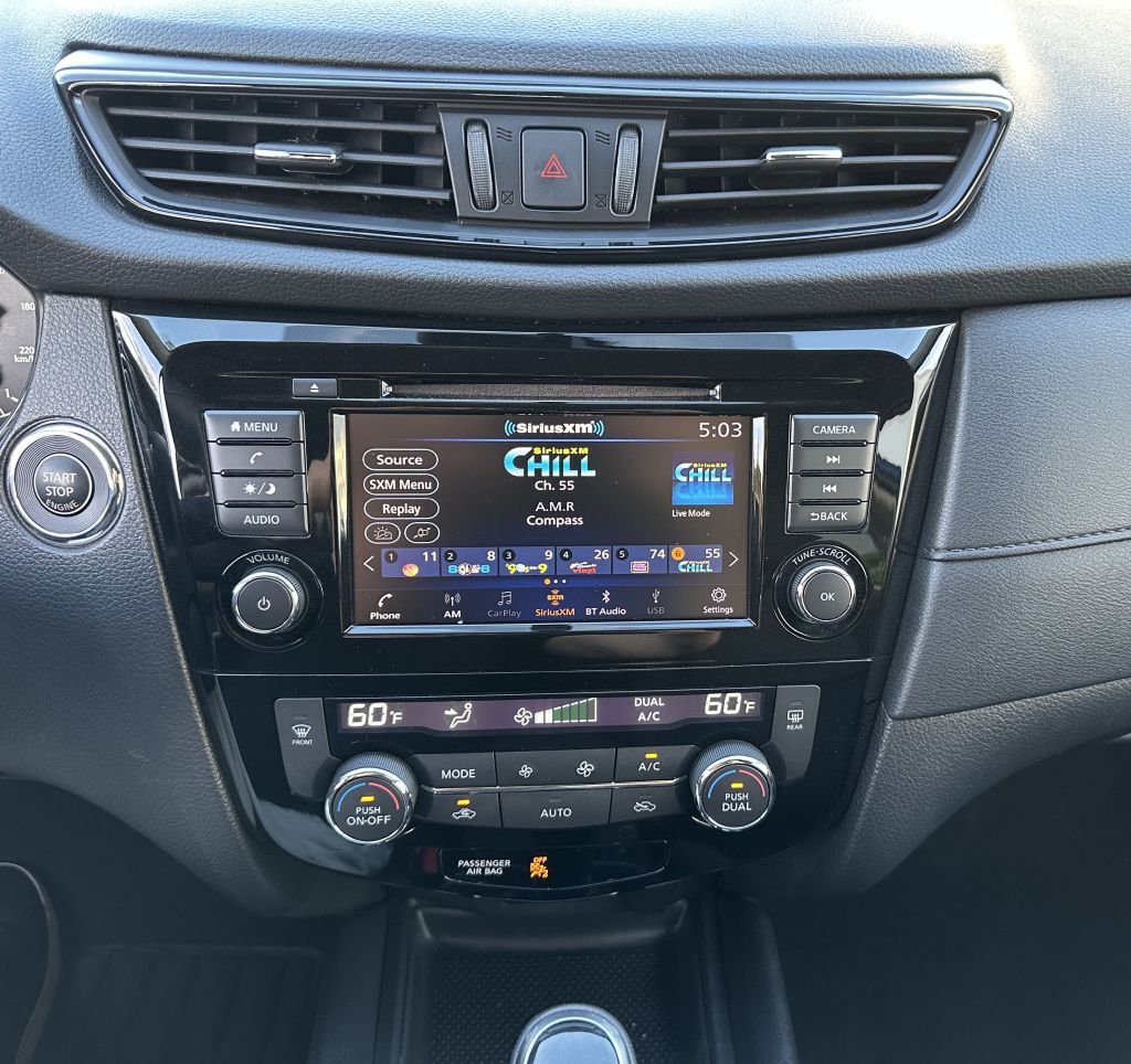 2018 Nissan Rogue Image 17