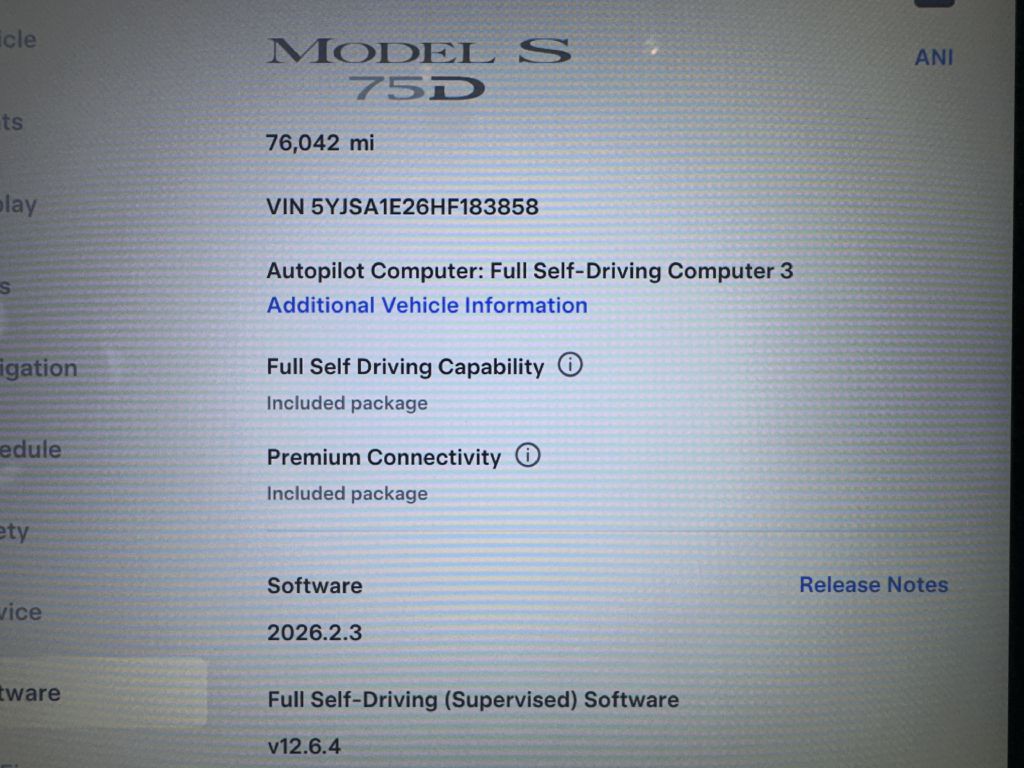2017 Tesla Model S Image 22