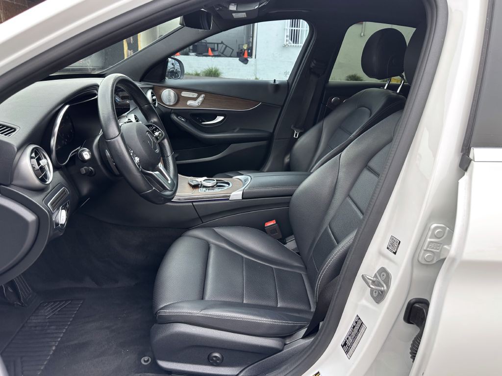2021 Mercedes-Benz C-Class Image 9