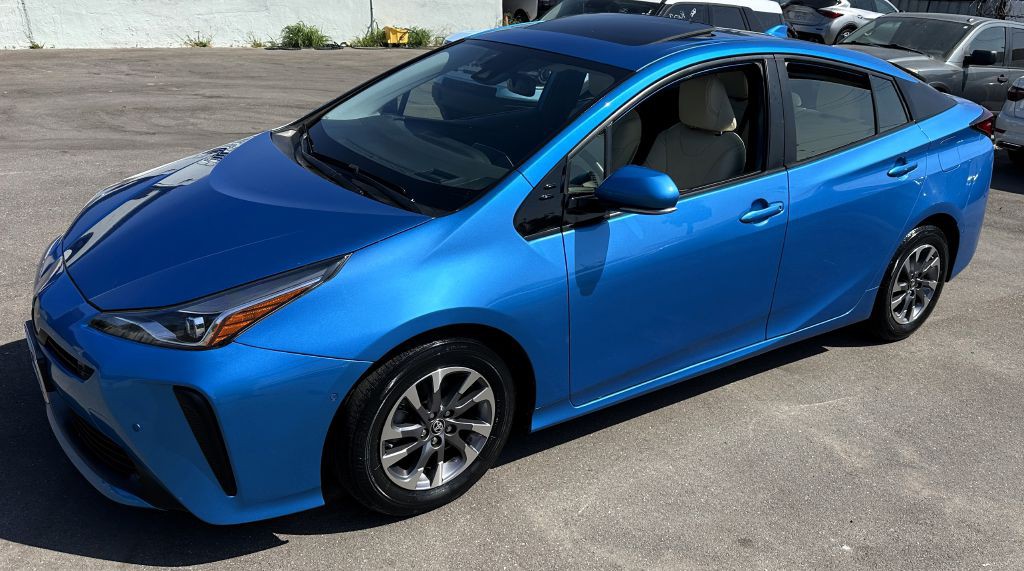 2019 Toyota Prius Image 17