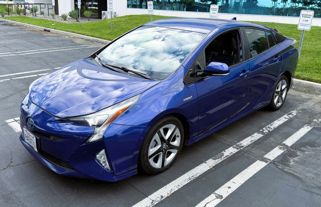 2017 Toyota Prius Image 3