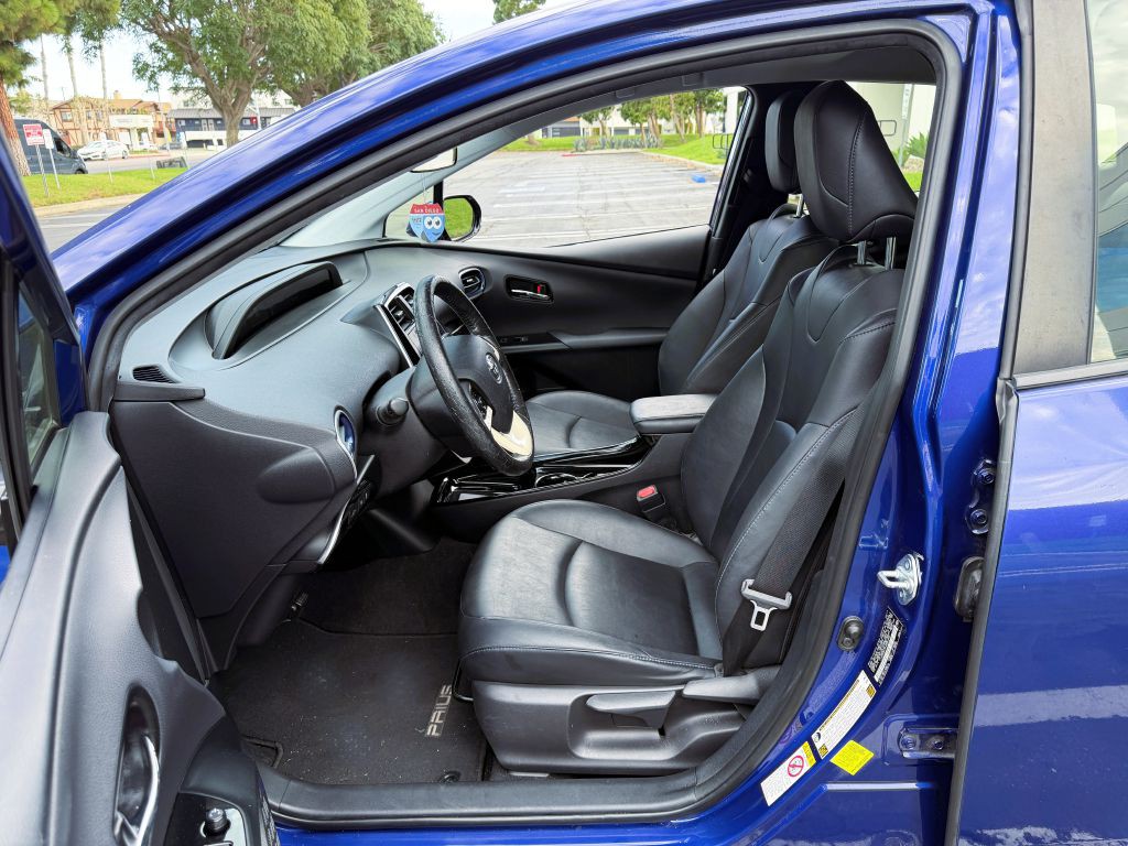 2017 Toyota Prius Image 9