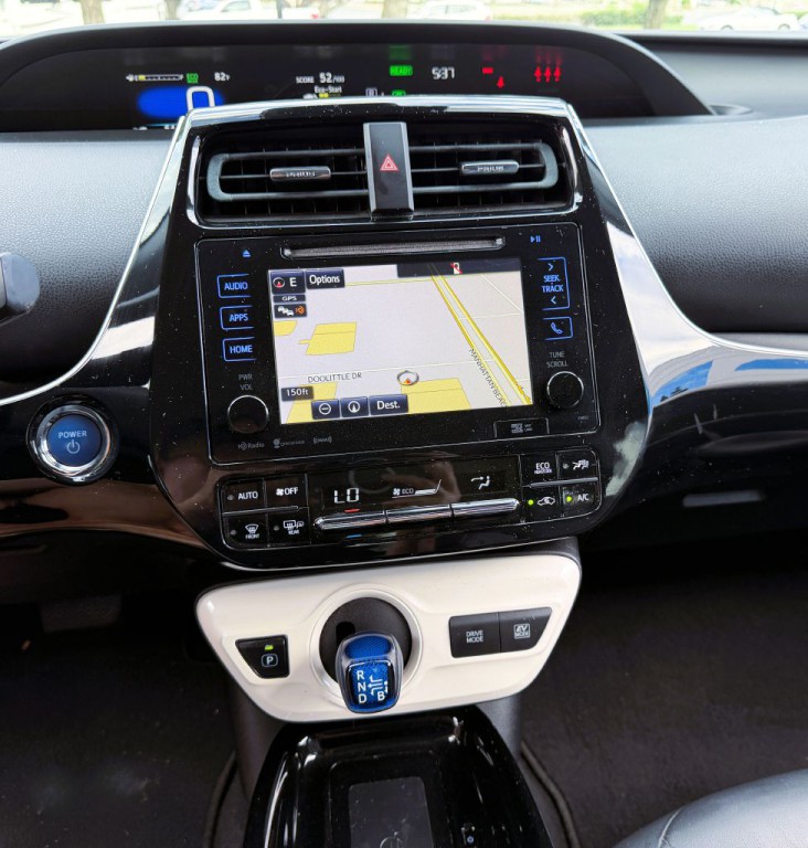 2017 Toyota Prius Image 15