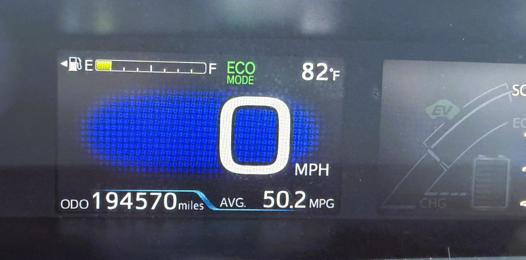 2017 Toyota Prius Image 18