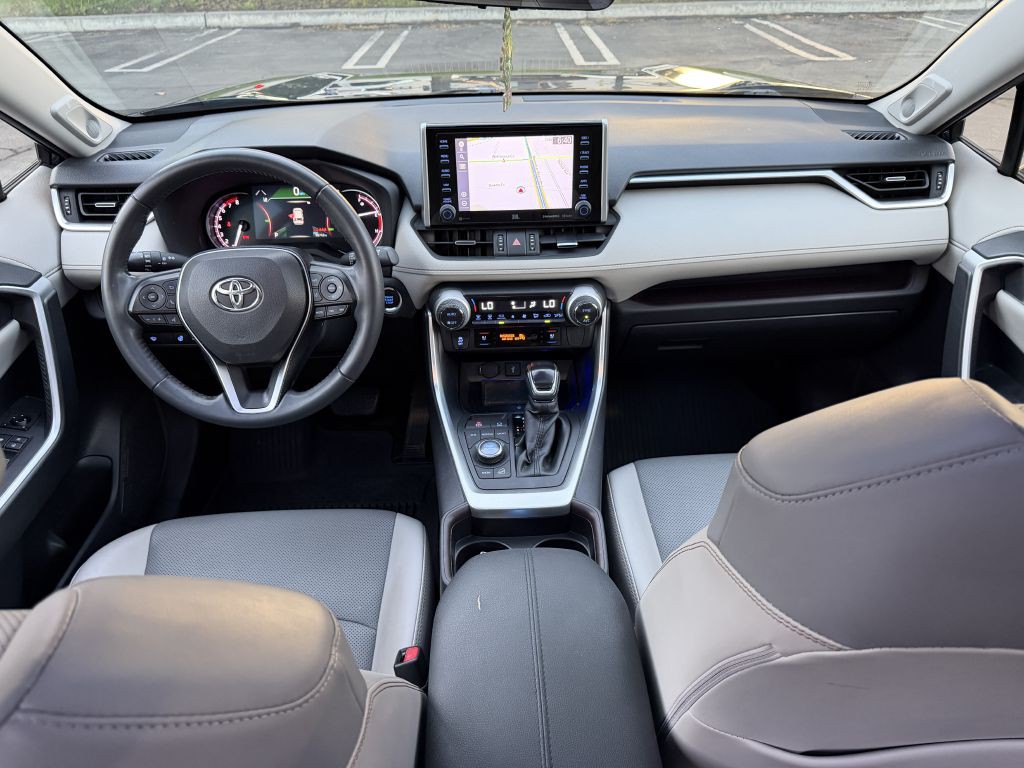 2020 Toyota Rav4 Image 16