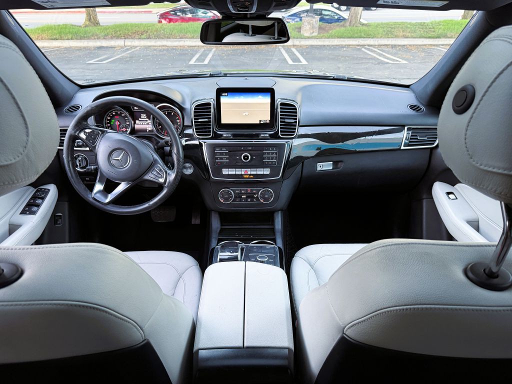 2017 Mercedes-Benz GLE-Class Image 13