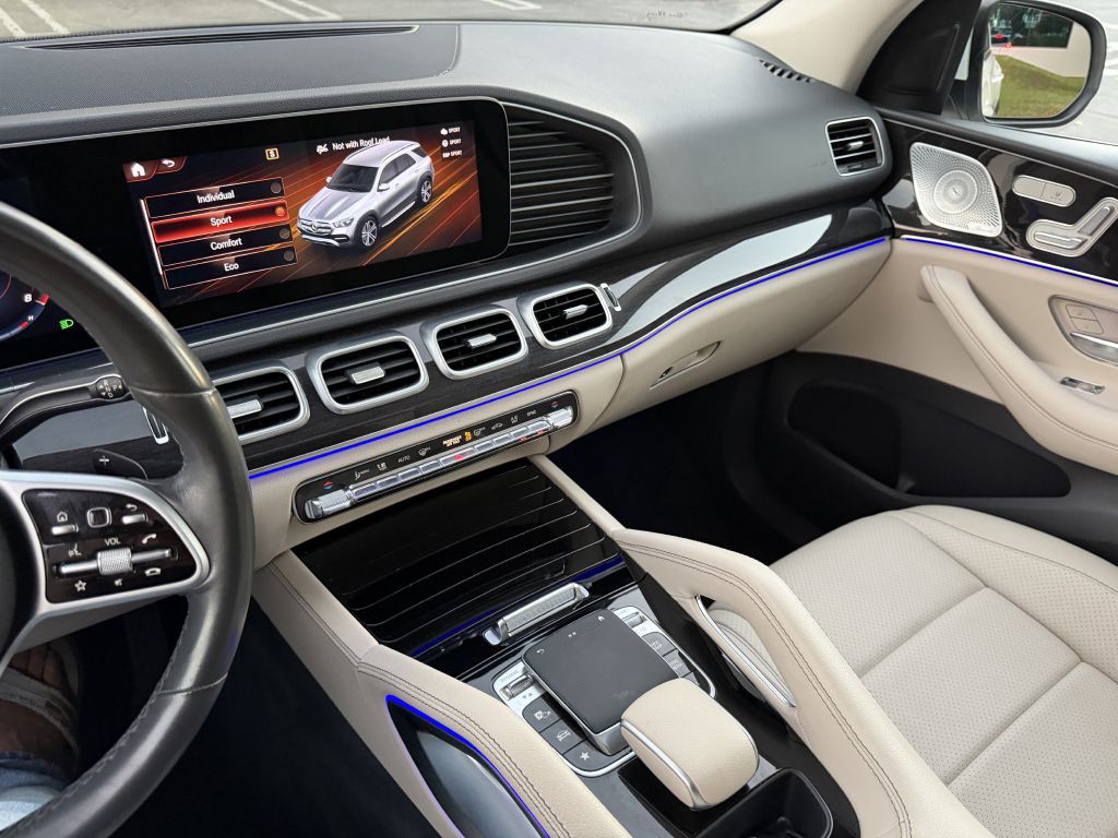 2020 Mercedes-Benz GLE-Class Image 24