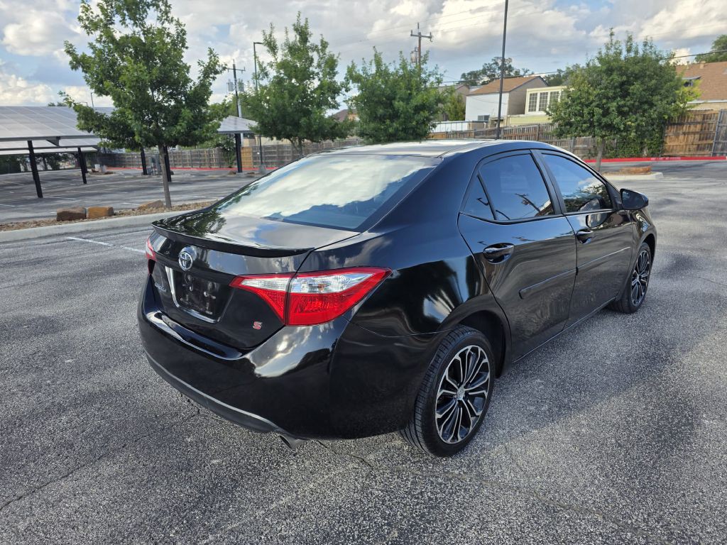 2016 Toyota Corolla Image 7