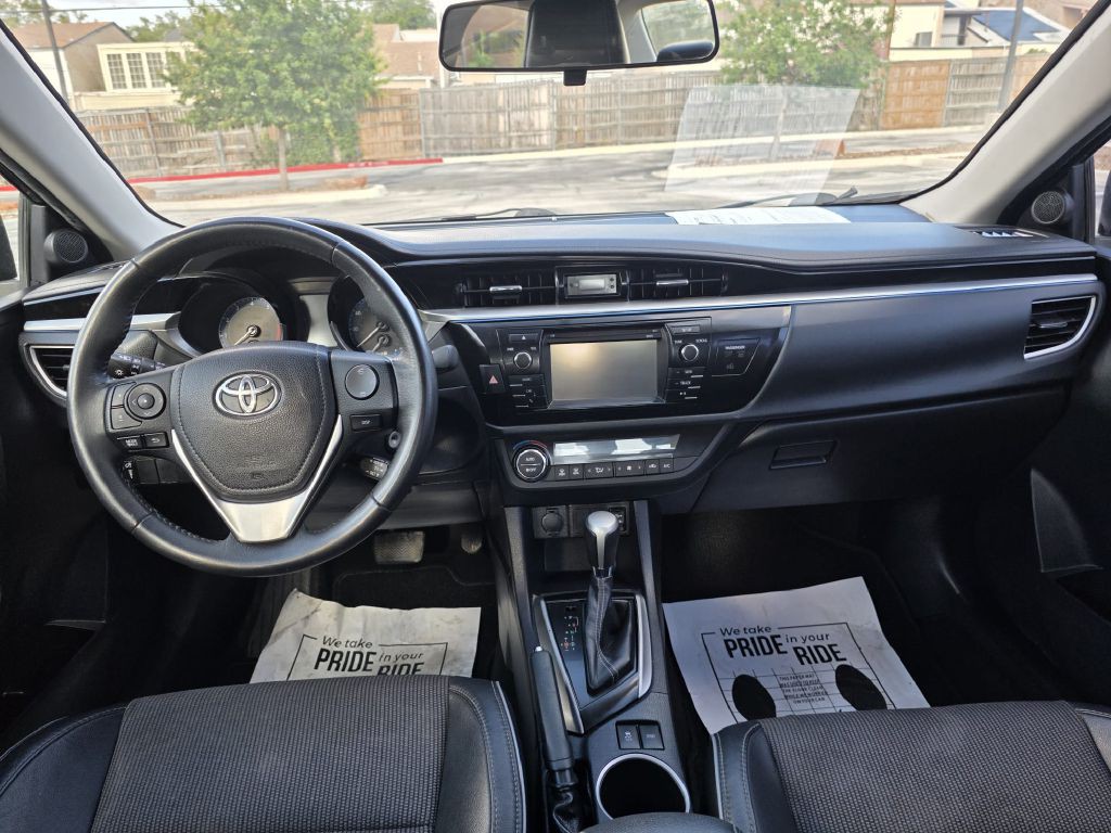 2016 Toyota Corolla Image 14