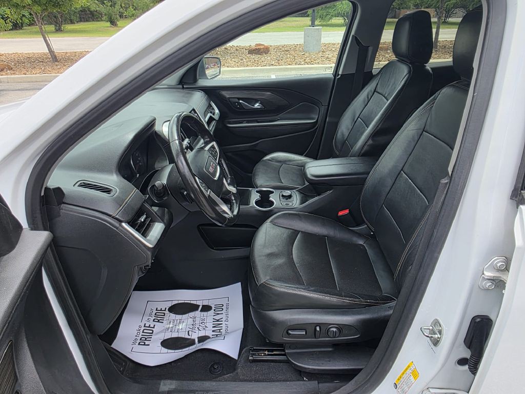 2020 GMC Terrain Image 11