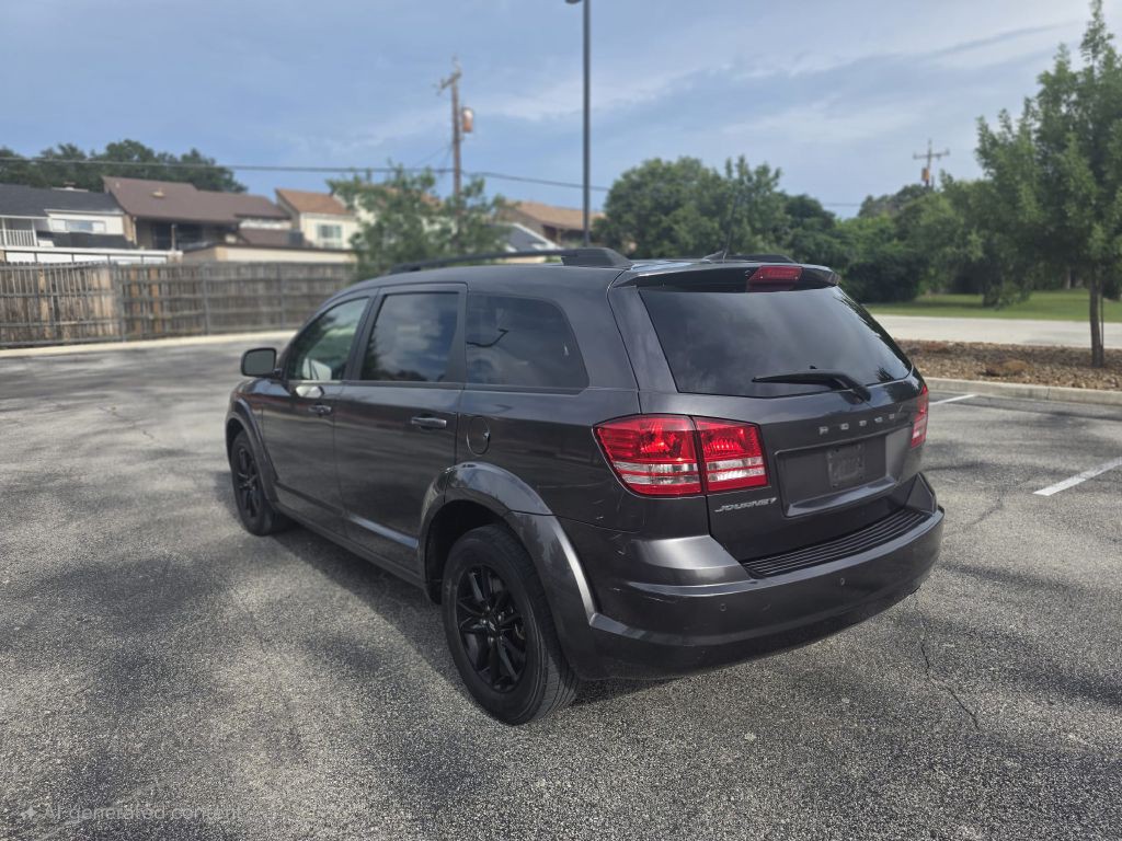 2020 Dodge Journey Image 4