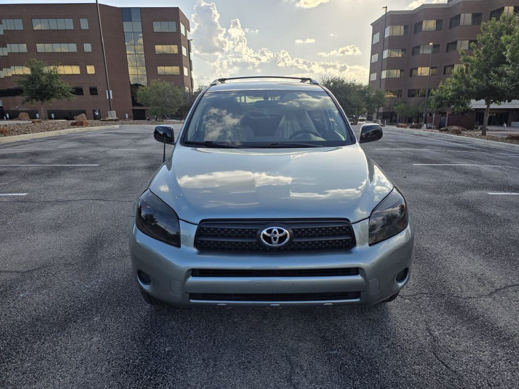 2008 Toyota Rav4 Image 2