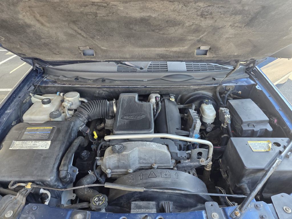2006 GMC Envoy Image 17