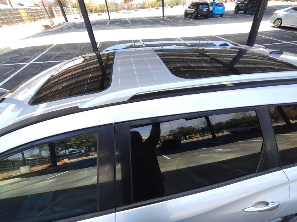 2014 Nissan Pathfinder Image 15