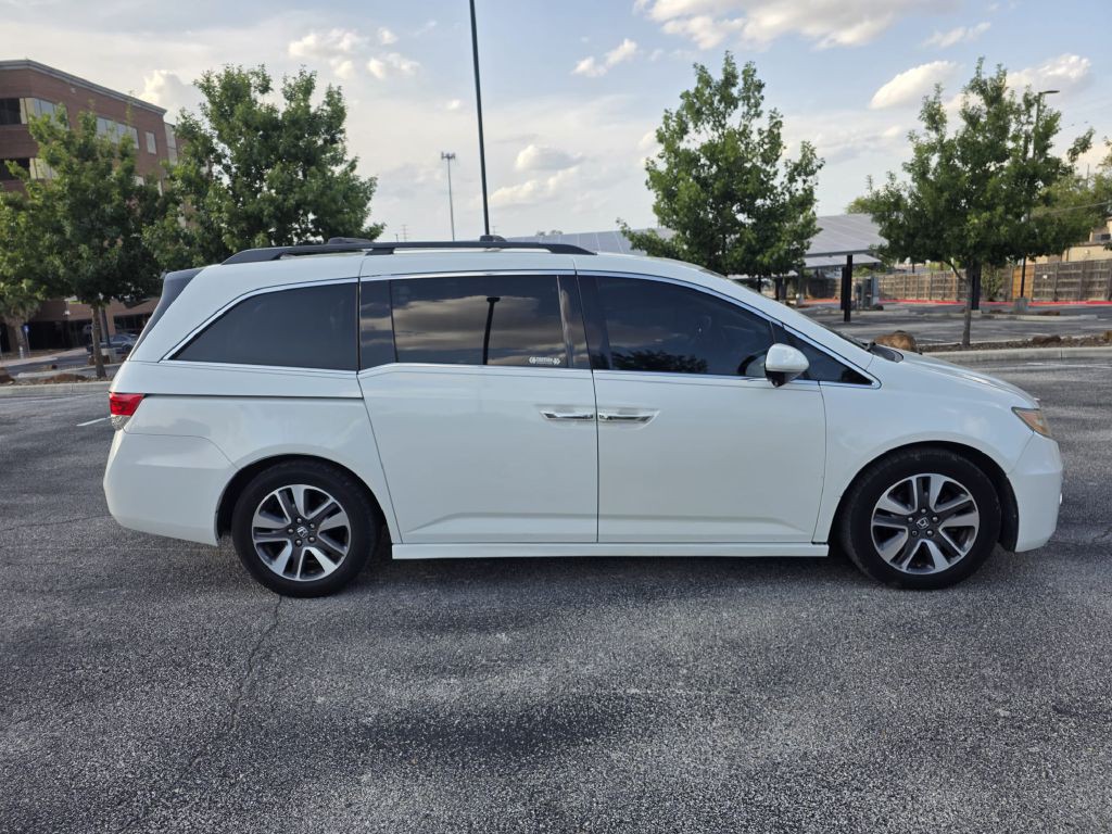 2014 Honda Odyssey Image 8