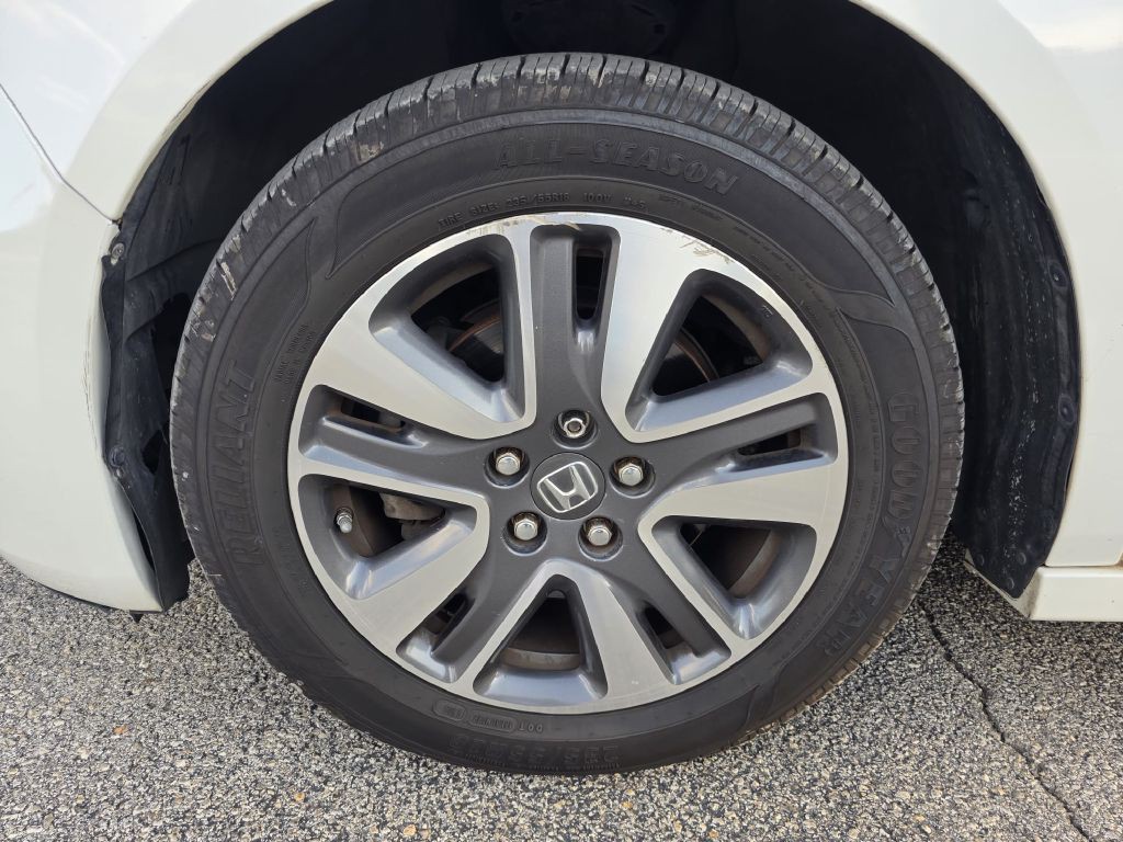 2014 Honda Odyssey Image 20