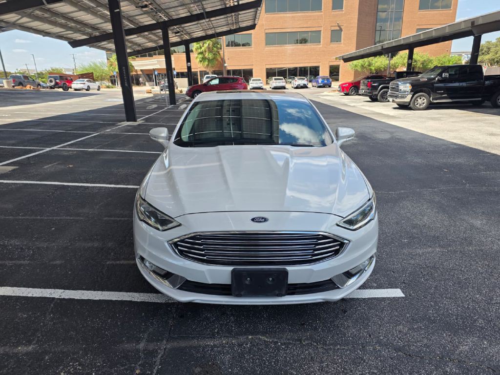 2017 Ford Fusion Image 2