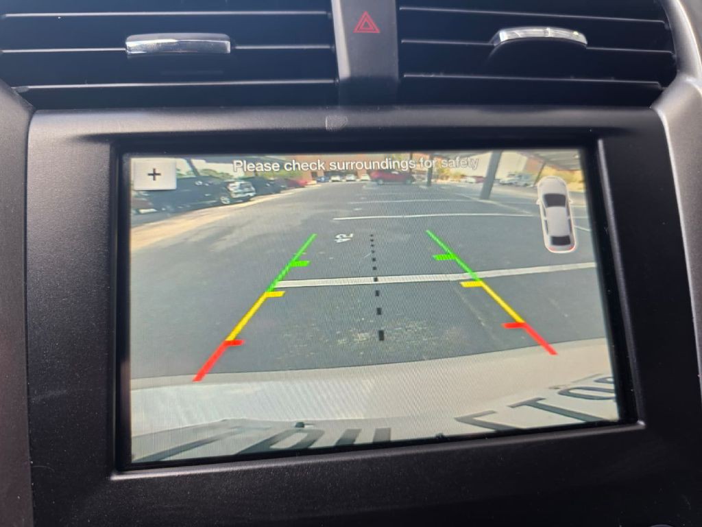 2017 Ford Fusion Image 16