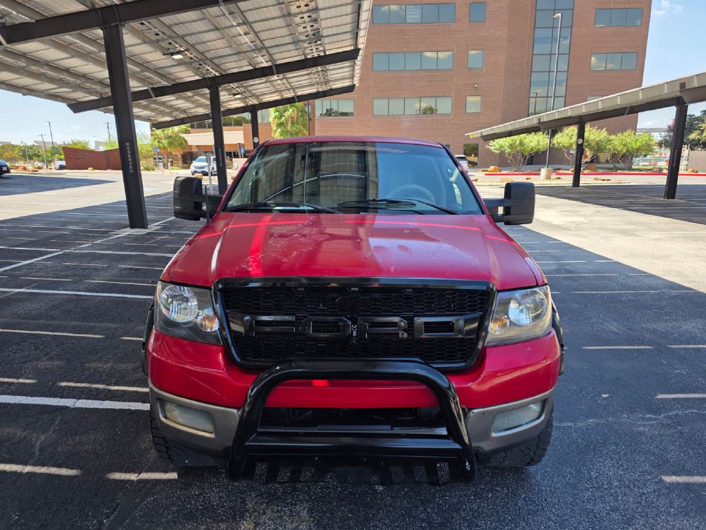 2005 Ford F-150 Image 2