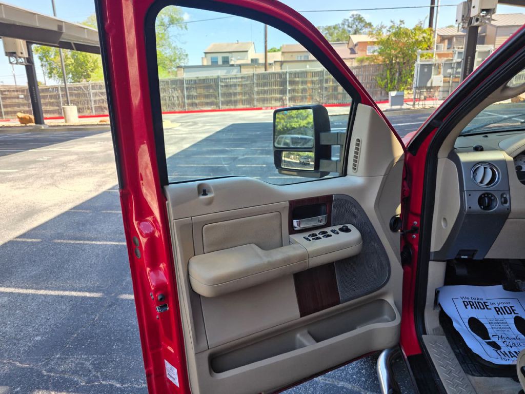 2005 Ford F-150 Image 10