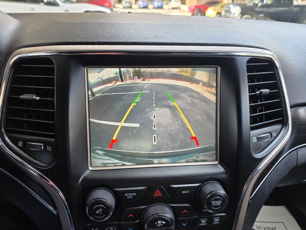 2014 Jeep Grand Cherokee Image 16