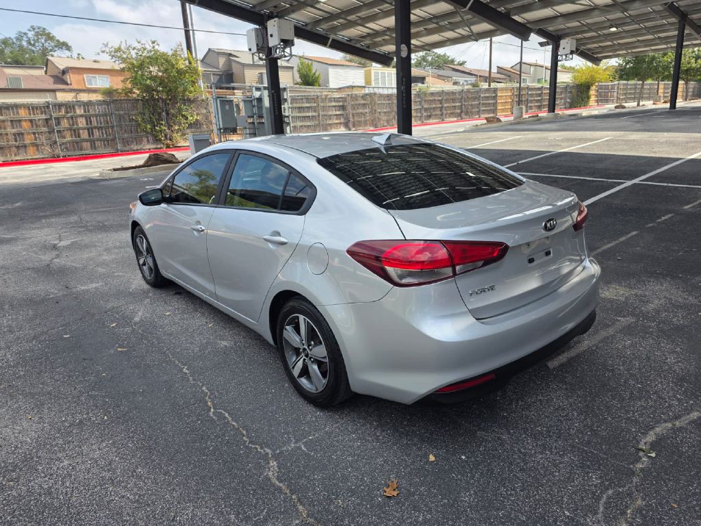 2018 Kia Forte Image 4