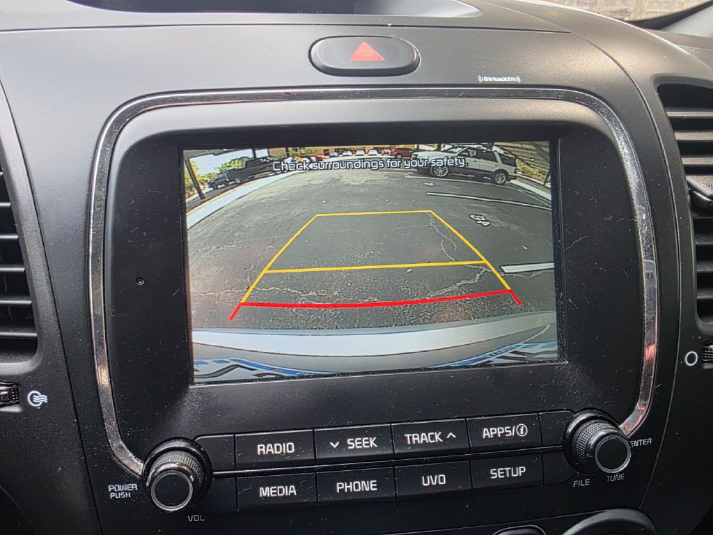 2018 Kia Forte Image 16