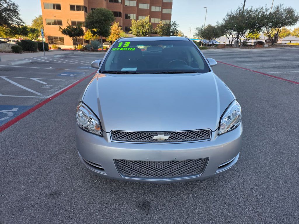 2013 Chevrolet Impala Image 2