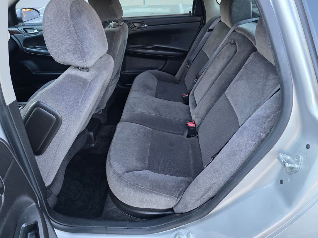 2013 Chevrolet Impala Image 13