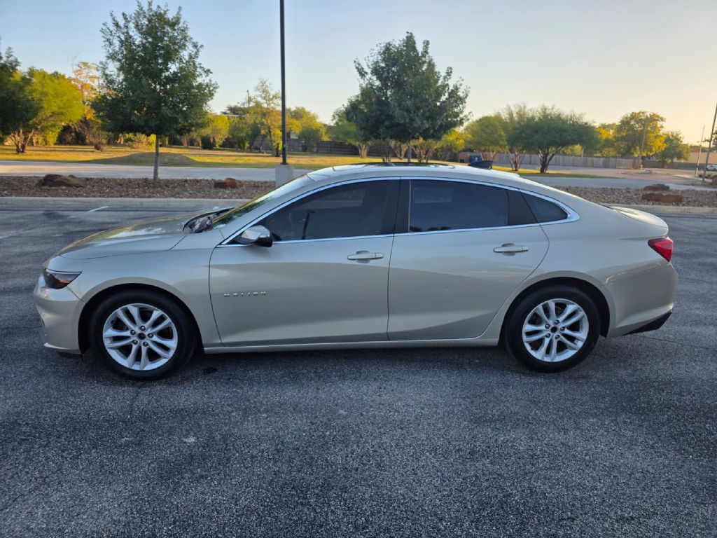 2016 Chevrolet Malibu Image 3
