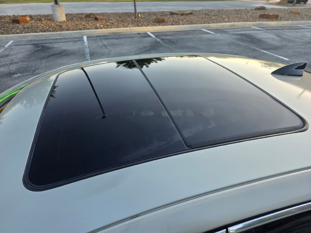 2016 Chevrolet Malibu Image 17