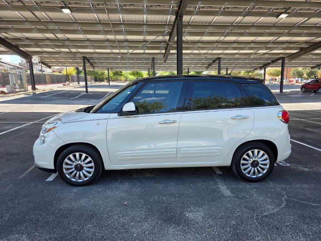 2014 FIAT 500L Image 3